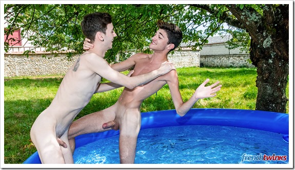 Suntanning-twinks-in-action (8)