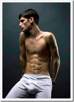 Sexy_teenboys_in_white_pants-boypost (6)