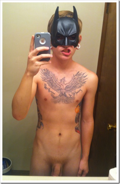batboy-selfie