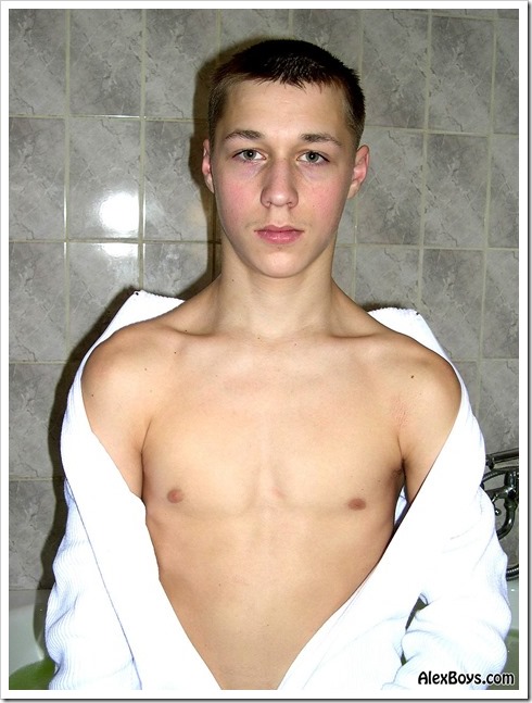 Young-talent-twink-from-Russia (1)