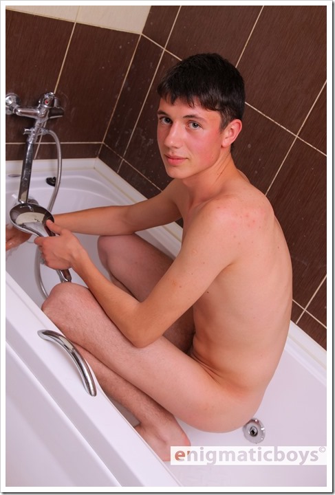 new-young-gay-twink-model (5)